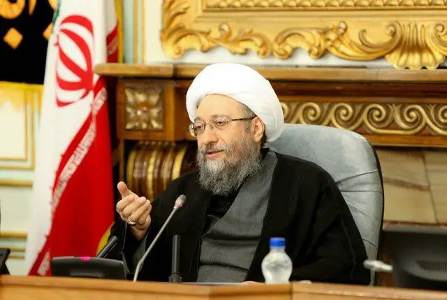 
مدیران یک موسسه مالی، پول‌ها را به پاکستان برده بودند
