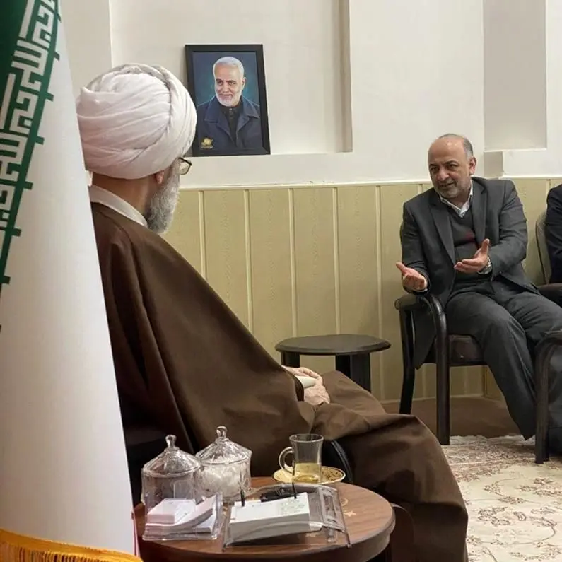 یک میلیون و 800 هزار نفر از خانواده معظم شهدا و جانبازان کشور تحت پوشش بیمه دی قرار دارند

