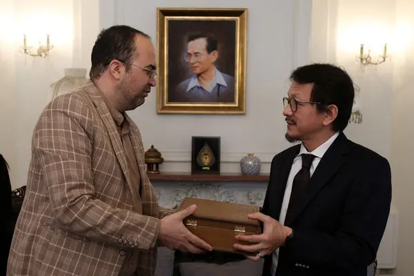 بشارت صلح و دوستی برای پیروان ادیان الهی