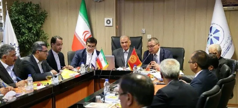 اوراسیا مشتاق گسترش تجارت با ایران