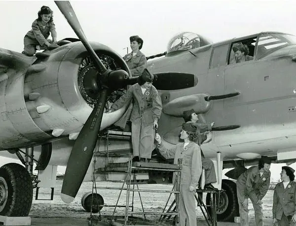 زنان نظامی در جنگ جهانی دوم+ عکس