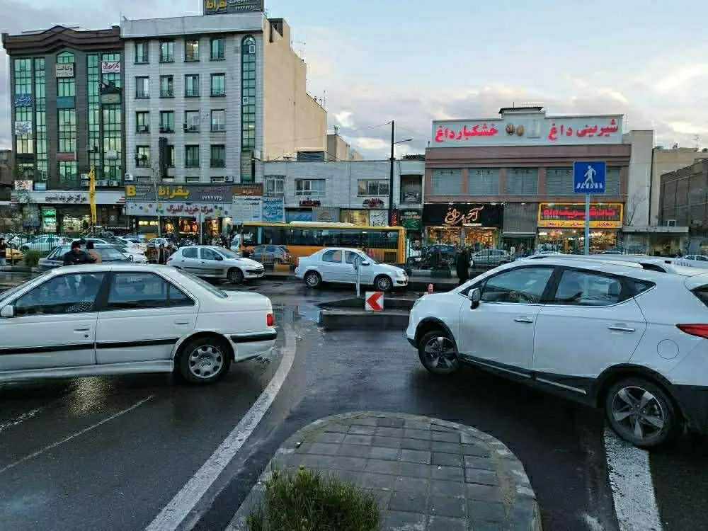 بهره برداری از دوربرگردان ابتدای خیابان پنجم نیروی هوایی 