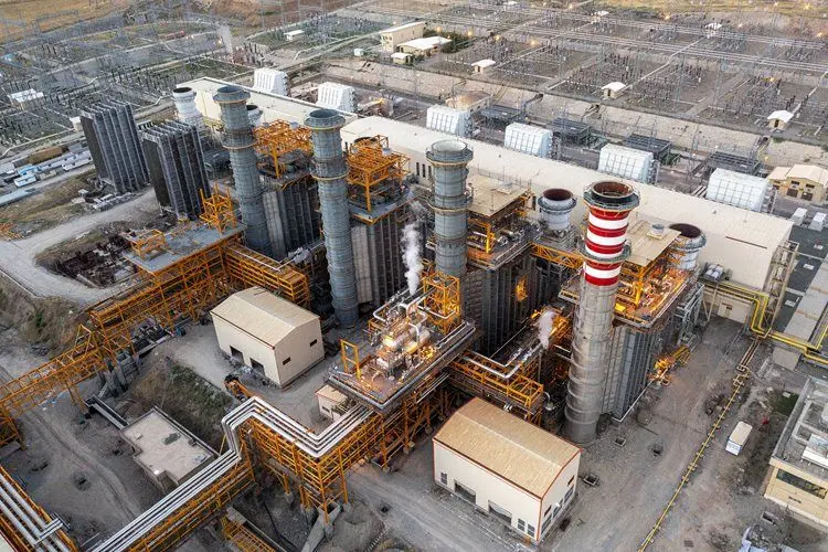 تکمیل ۸ واحد بخار نیروگاه‌های سیکل‌ترکیبی در کشور