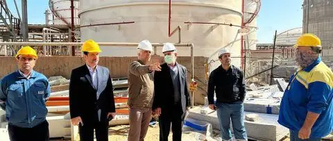 توسعه صنعت ارز آور پتروشیمی از راههای مقابله با تحریم است