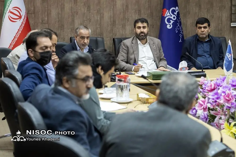 نشست هماهنگی یادواره شهدای صنعت خوزستان برگزار شد

