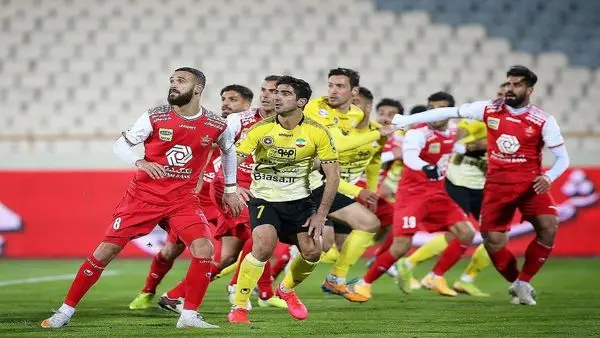 ورزشگاه امام خمینی اراک میزبان بازی پرسپولیس و سپاهان