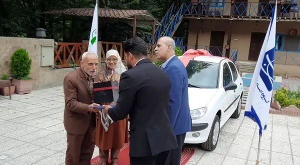 کاهش فشار اقتصادی به بازنشستگان با اجرای طرحهای رفاهی صندوق بازنشستگی