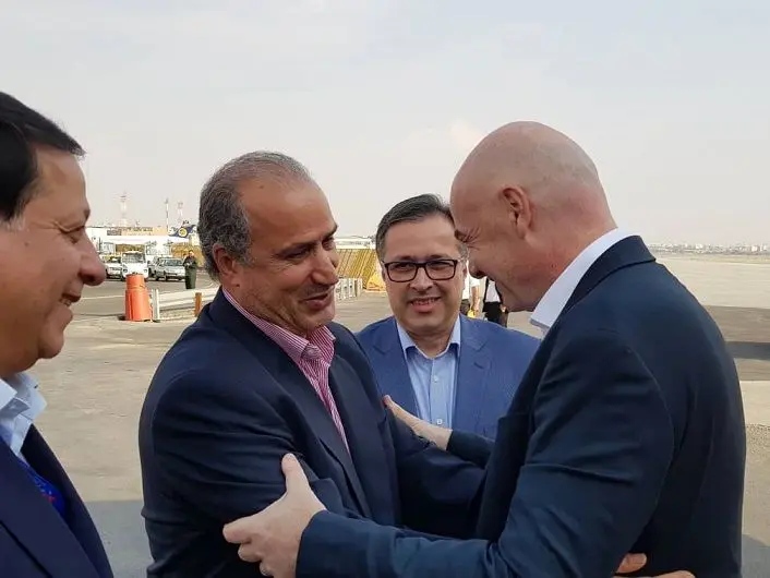 رئیس فدراسیون بین المللی فوتبال وارد تهران شد