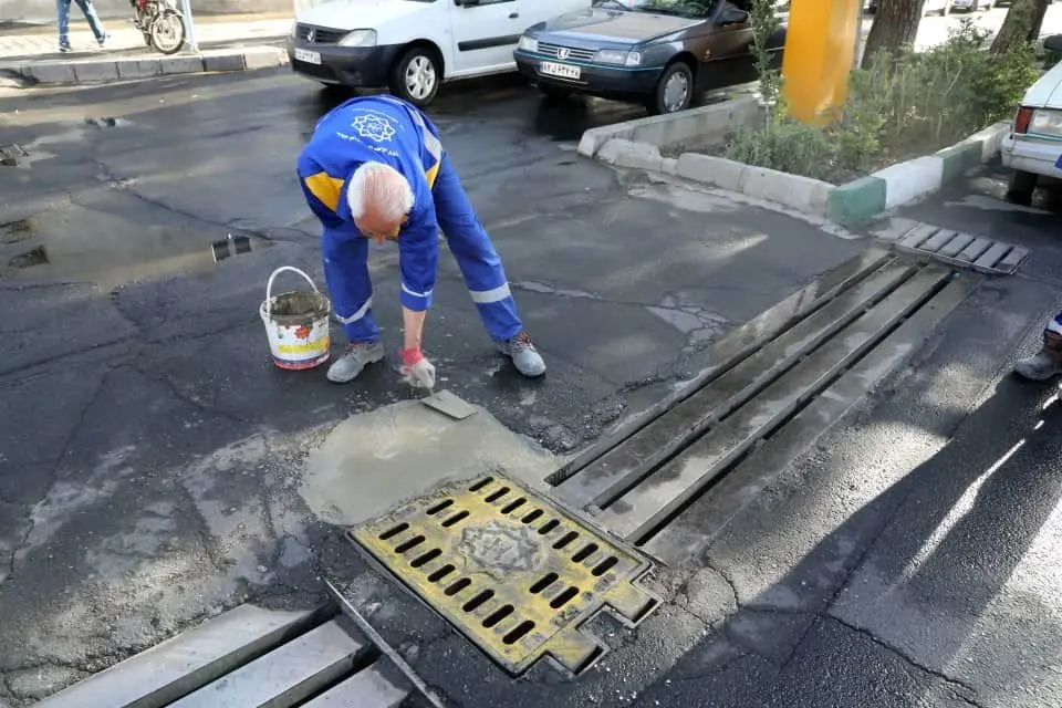ساماندهی محلات منطقه ۱۳و محورهای اصلی در ایام پایانی هر هفته 

