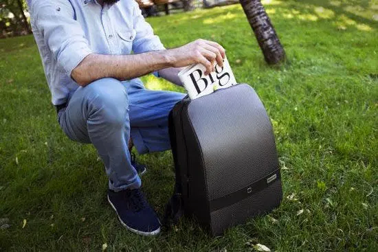 کوله پشتی که هات اسپات وای فای میشود + عکس