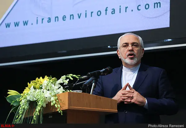 پیام توئیتری وزیر امور خارجه برای روز عاشورا +عکس