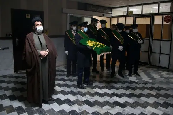 حضور وتجلیل ازپرستاران بیمارستان های علی بن ابی طالب(ع)،امام رضا(ع)وکامکار به مناسبت میلادحضرت زینب(س)وروز پرستار 