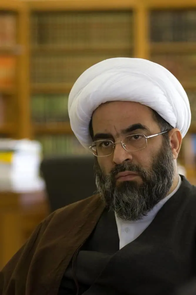 زنان باید در تربیت جامعه در نظام جمهوری اسلامی نقش محوری داشته باشند

