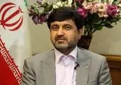 طلاب در انتخابات تکلیف سیاسی دارند