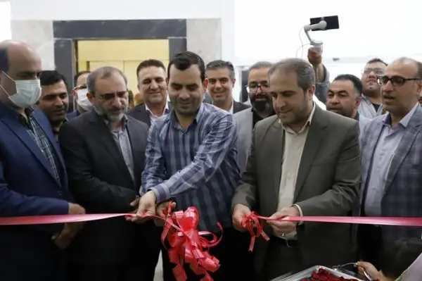 سه طرح تولیدی و خدماتی در هفته دولت و با حضور استاندار مرکزی در شهرستان ساوه به بهره برداری رسید