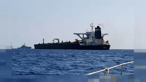 کارکنان نفتکش توقیف شده ایران در جبل الطارق آزاد شدند