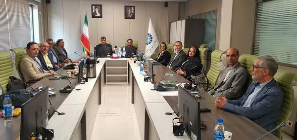 جلسه هماندیشی کمیسیون گسترش«کانون کارآفرینی استان تهران» برگزار شد