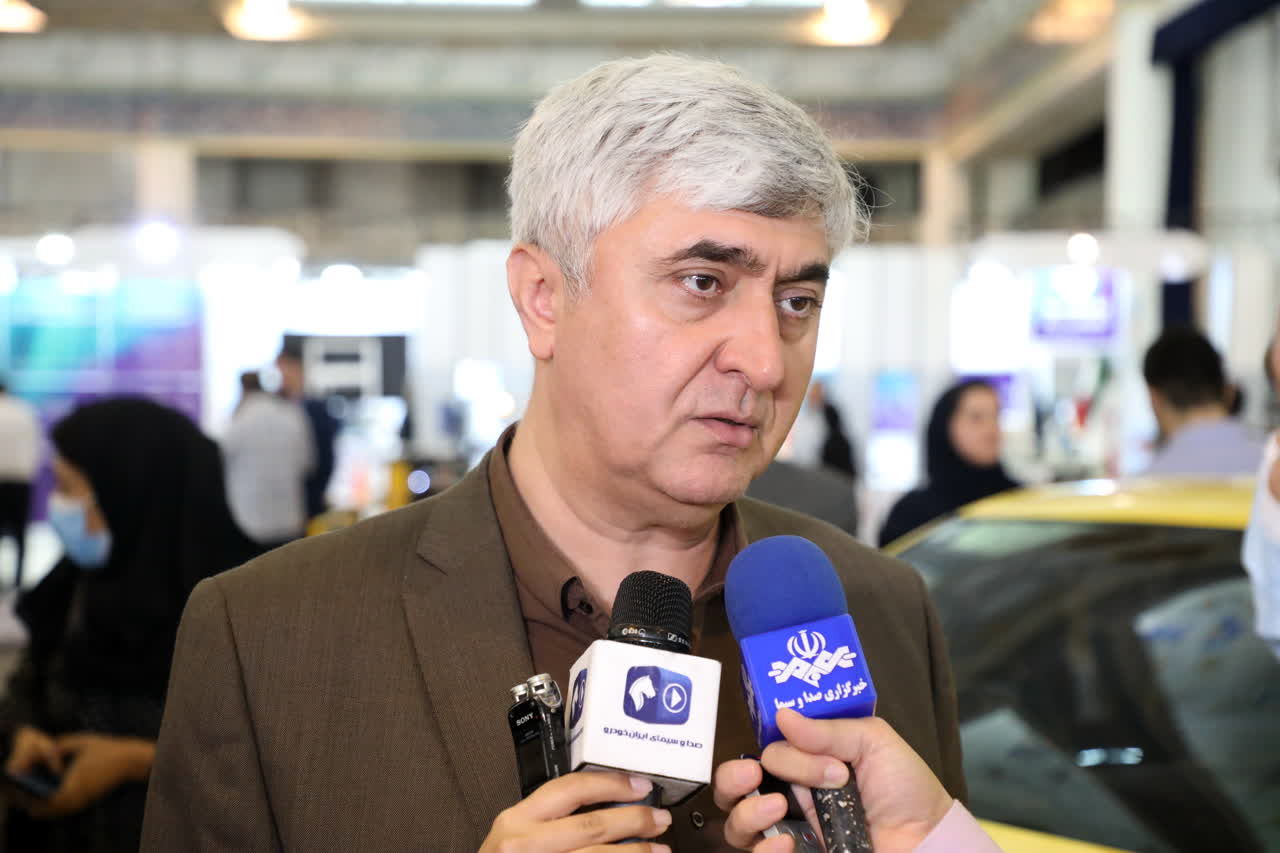 سورن پلاس دوگانه سوز از مردادماه وارد ناوگان تاکسیرانی می‌شود