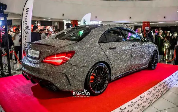 مرسدس بنز با پوشش برلیان در تهران! + عکس