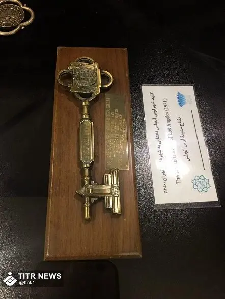 کلید شهر لس آنجلس در موزه شهرداری برج میلاد+عکس