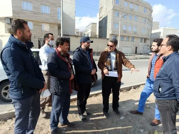 بازدید معاون امور زیربنایی و حمل و نقل شهری شهرداری اراک از پروژه های عمرانی سطح شهر