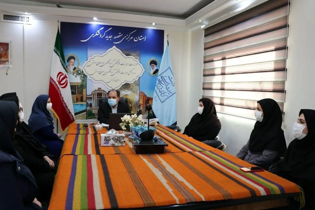 سهم 54 درصدی بانوان در مدیریت و سرمایه گذاری تاسیسات گردشگری  و صنایع دستی استان

