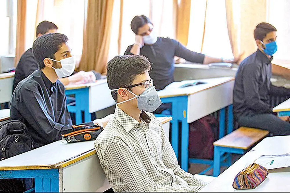 رسیدن پوشش تحصیلی دانش‌آموزان قمی به ۹۸ درصد