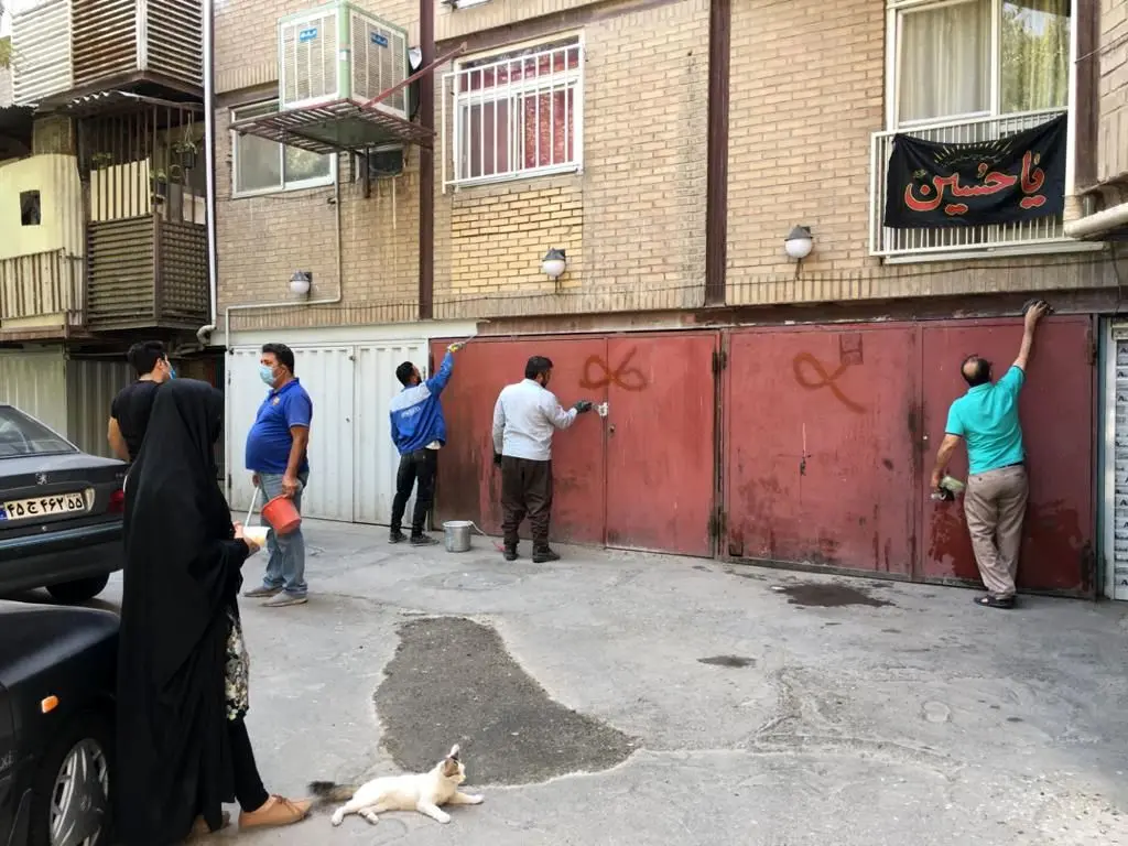  رنگ آمیزی شهرک گل ها در محله تاکسیرانی منطقه۱۴ 

