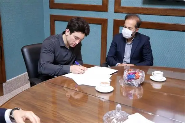 امضای توافق نامه بورسیه ورزشکاران ایرانی برای بازیهای المپیک ٢٠٢٤