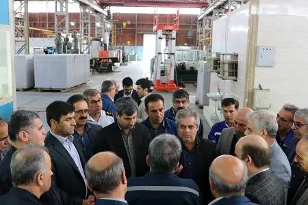 بازدید معاون مدیرعامل شرکت ملی نفت ایران از کارگاه تعمیرات توربین در آغاجاری