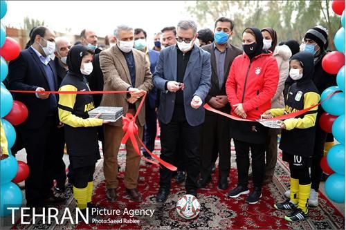 افتتاح  نخستین آکادمی فوتبال بانوان منطقه ۱۶ 