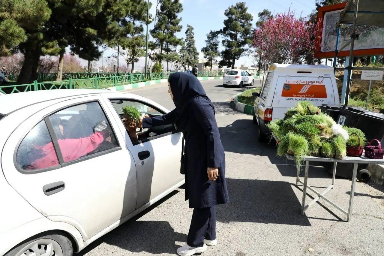 جمع آوری ۳۳ تن زباله از بوستان جنگلی سرخه حصار در روز طبیعت 