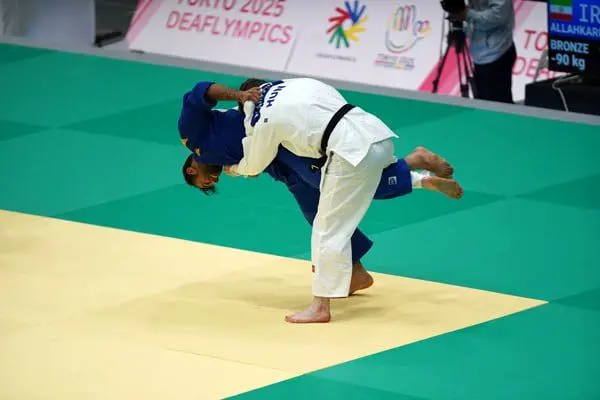 حسین الله‌کریمی در جودو به مدال برنز دست یافت