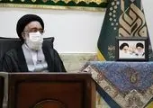 مسجد جمکران مظهر توحید در نماز و استعانت از خداست