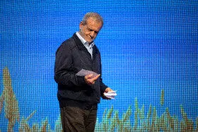 عدهای نان شب ندارند و عدهای با رانت برخوردارتر میشوند