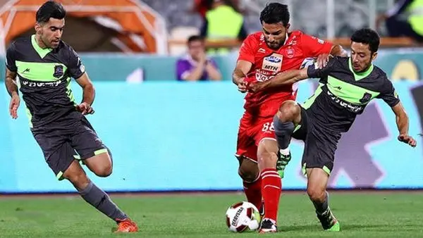 بازی پرسپولیس - نساجی امروز برگزار می‌شود