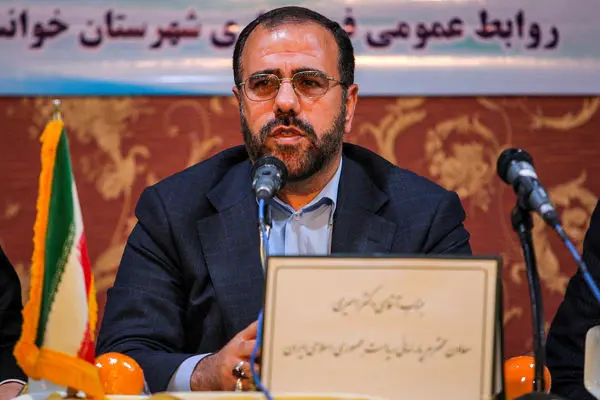 وقت دولت و مجلس باید صرف امور کشور شود