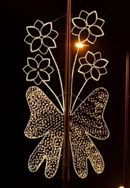 المان های نوروزی مزین بخش معابر منطقه2 شد