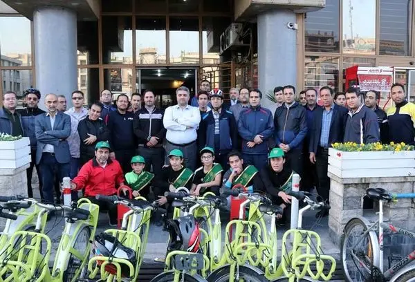 دوچرخه سواری شهرداران مناطق9 ،10 ومدرسه

