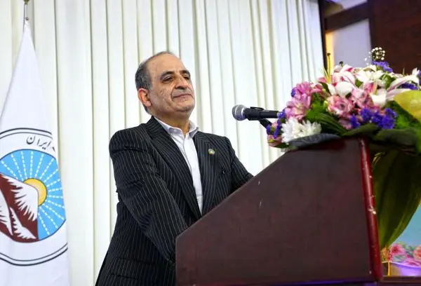 منابع انسانی ثروت اصلی شرکت هستند