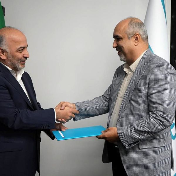 انتصاب سرپرست‌های جدید در معاونت‌های «توسعه بازار و امور مشتریان» و «فناوری اطلاعات و هوشمندسازی» بیمه دی

