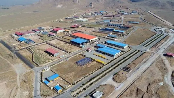 کم آبی دامن شهرک های صنعتی چهار محال و بختیاری را گرفت؟