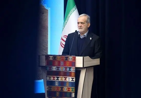 طرح توسعه زنجیره تولید ورق خودرو و سوخت جایگزین صنایع فولاد استان افتتاح شد

