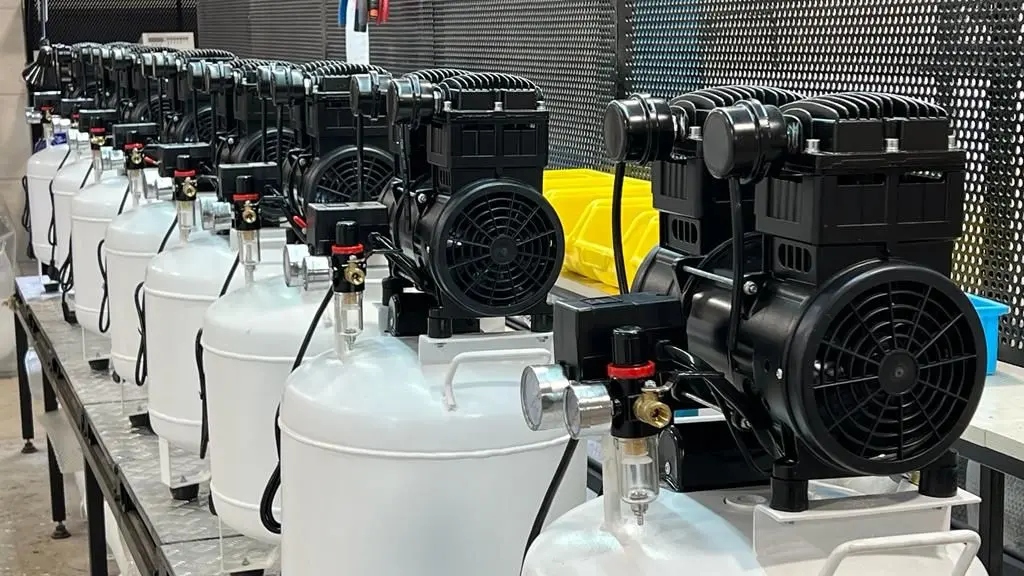 اولویت ما تأمین نیازهای بازار داخلی تجهیزات پزشکی و دندانپزشکی و صادرات به کشورهای منطقه است
