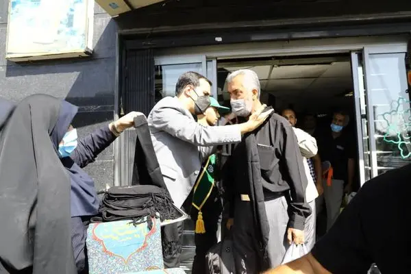 اعزام خادمان اربعین منطقه۱۳ به نجف و کربلا