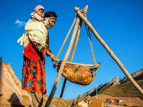 آیین نامه اجرایی حمایت بیمه‌ای از مادران غیرشاغل دارای سه فرزند و بیشتر ساکن مناطق روستایی و عشایری