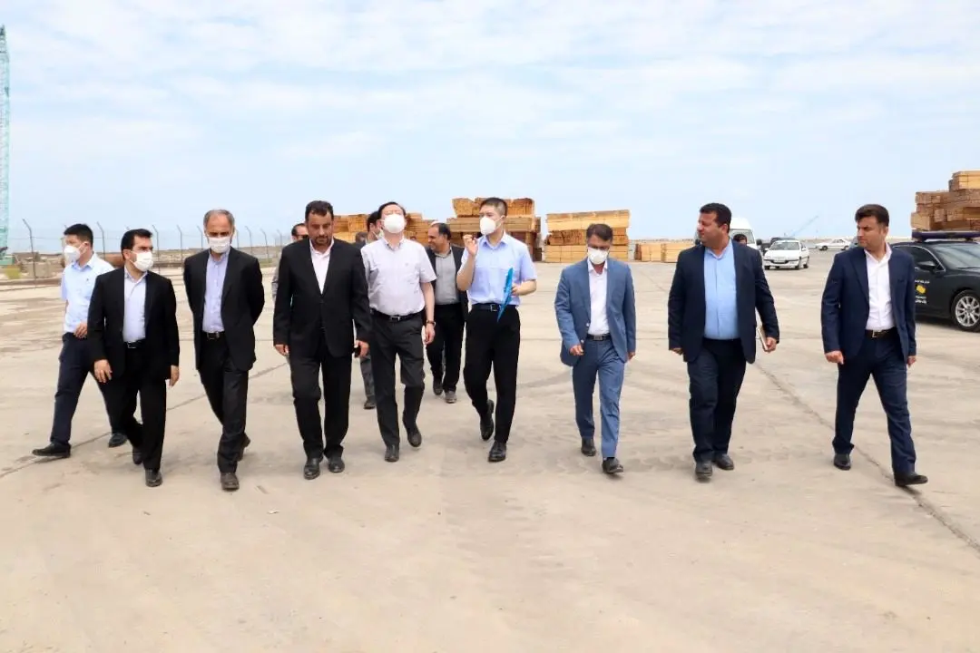 با اتصال منطقه آزاد انزلی به خط ریلی سراسری ایران، شاهد افزایش ترانزیت کالا و رونق اقتصادی گیلان خواهیم بود