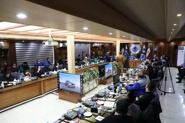 در صورت ادامه روند کنونی سال آینده ایرانخودرو رکورد بیسابقه تولید را تجربه خواهد کرد