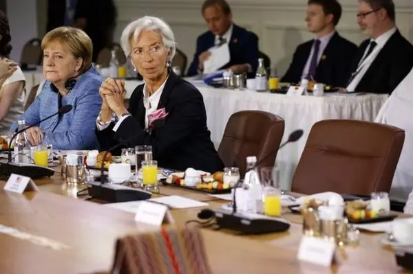 
ترامپ نظم جلسه گروه ۷ را بر هم زد + عکس
