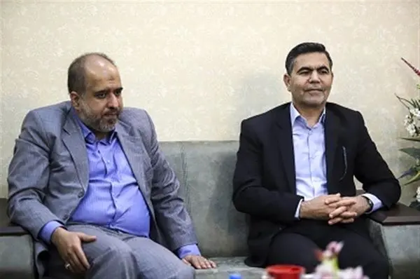 نشست مدیران و نمایندگان کارکنان شرکت ملی مناطق نفت خیز جنوب با نماینده مردم تهران در مجلس